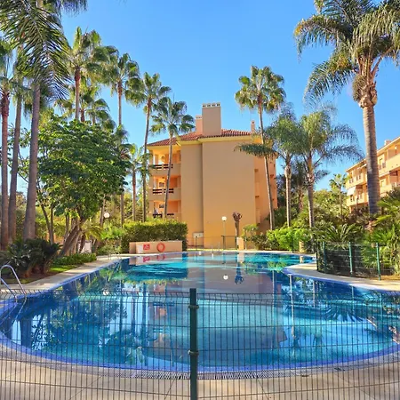 Three Bedroom In Chapas Marbella