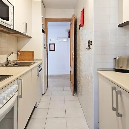 Apartment Three Bedroom In Chapas